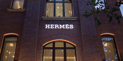 simone hermes krefeld|La nouvelle société d’investissement des Hermès recrute son patron.